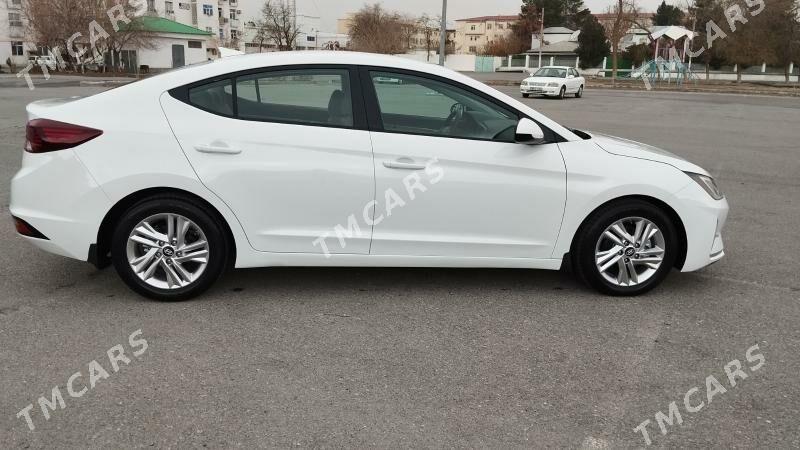 Hyundai Elantra 2019 - 182 000 TMT - Aşgabat - img 4