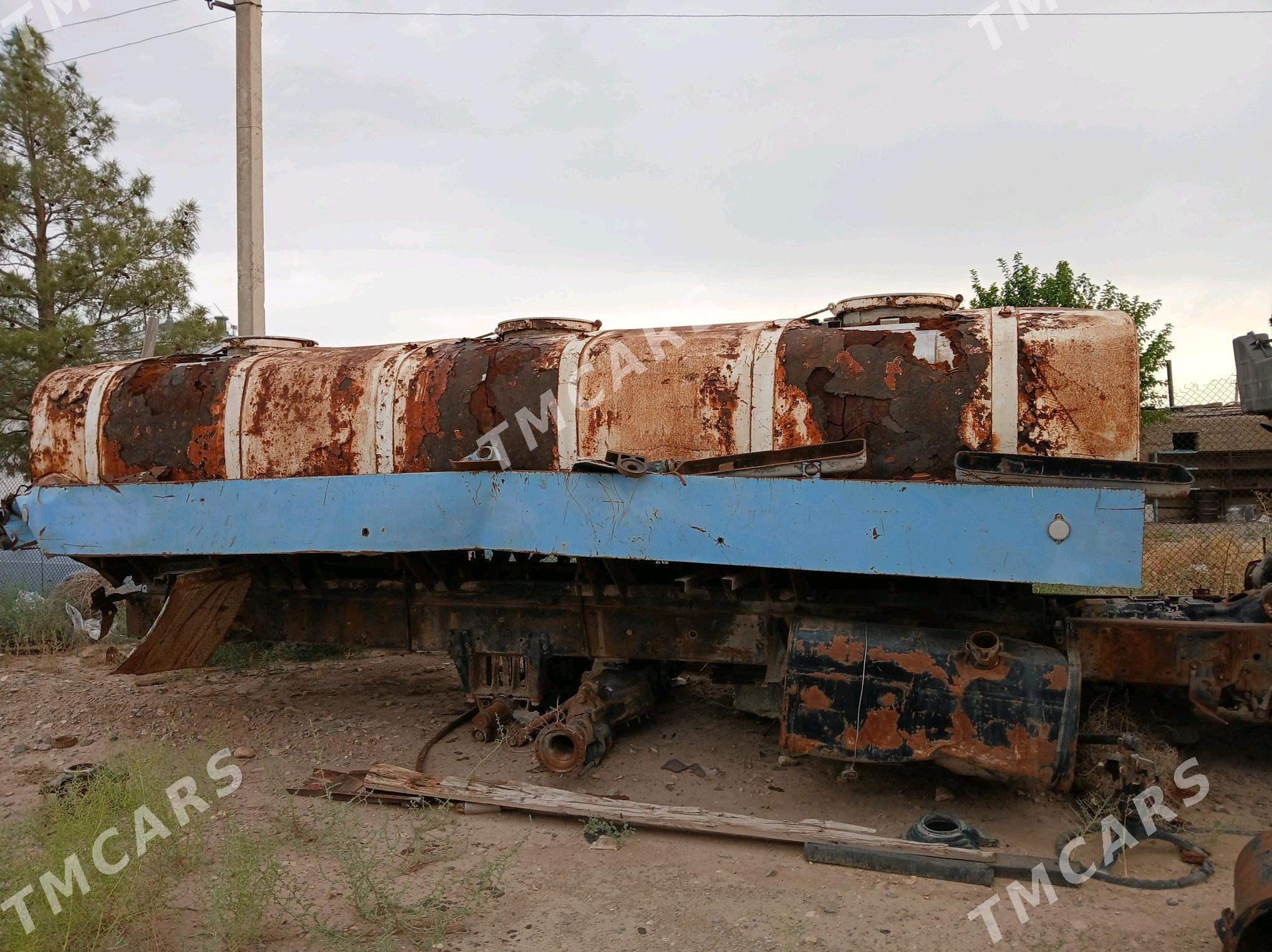 Kamaz Euro 3 2000 - 130 000 TMT - Gyzylarbat - img 4