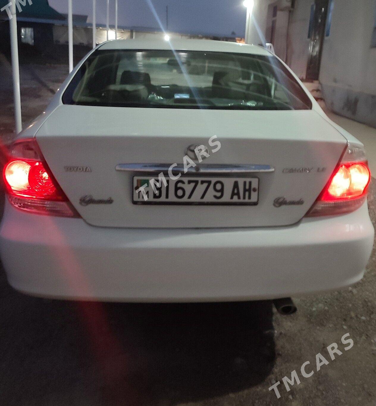 Toyota Camry 2005 - 130 000 TMT - Гёкдепе - img 2