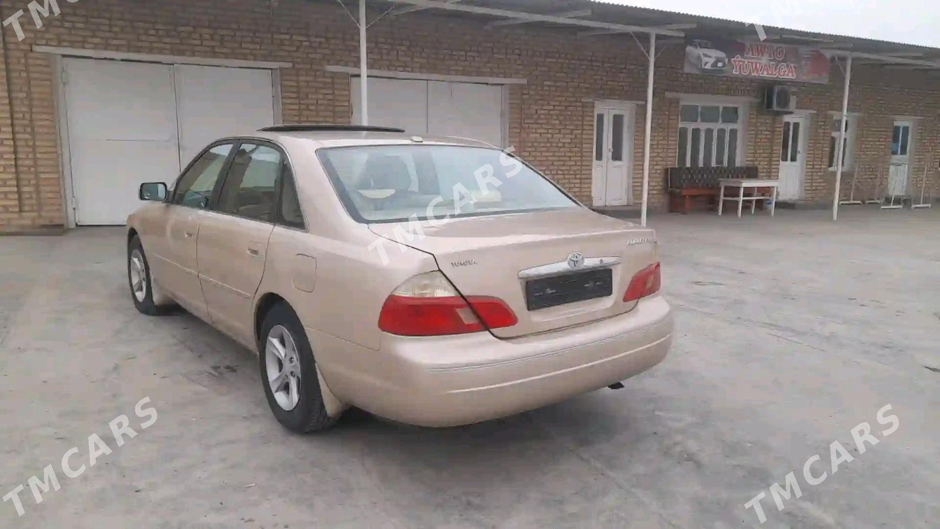 Toyota Avalon 2000 - 150 000 TMT - Сакарчага - img 3