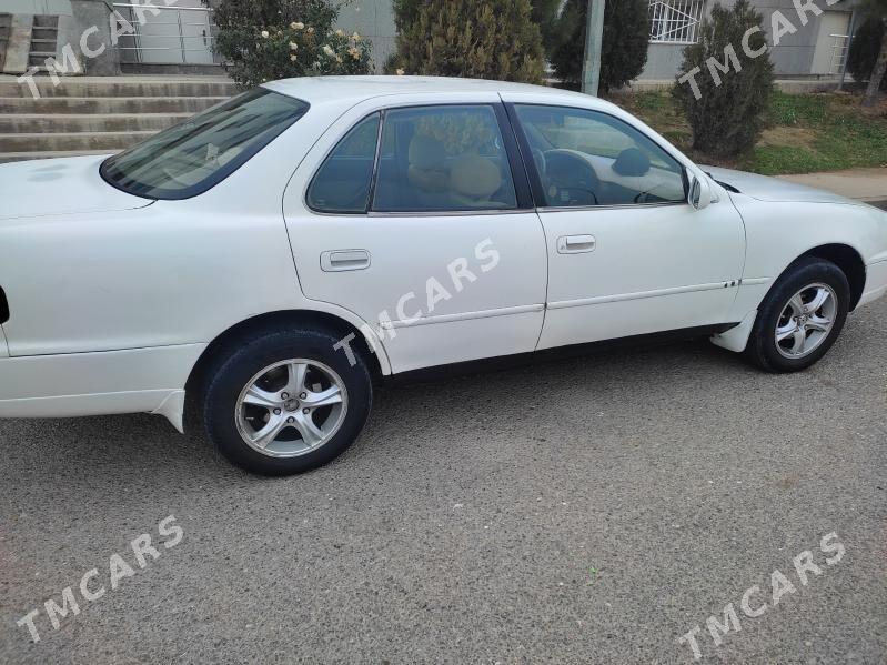 Toyota Camry 1995 - 75 000 TMT - Aşgabat - img 3