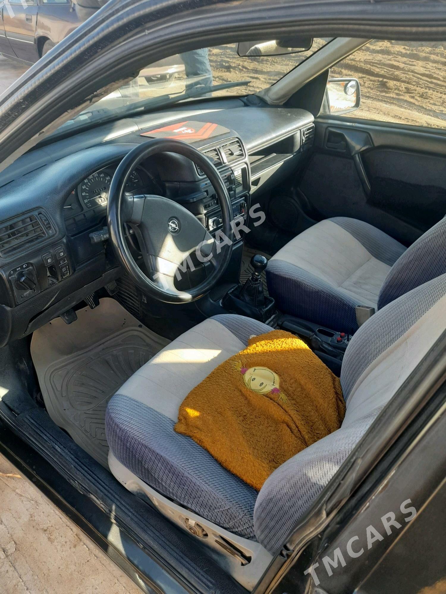 Opel Vectra 1992 - 24 000 TMT - Акдепе - img 3