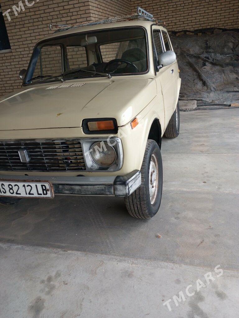 Lada Niva 1981 - 22 000 TMT - Фарап - img 3