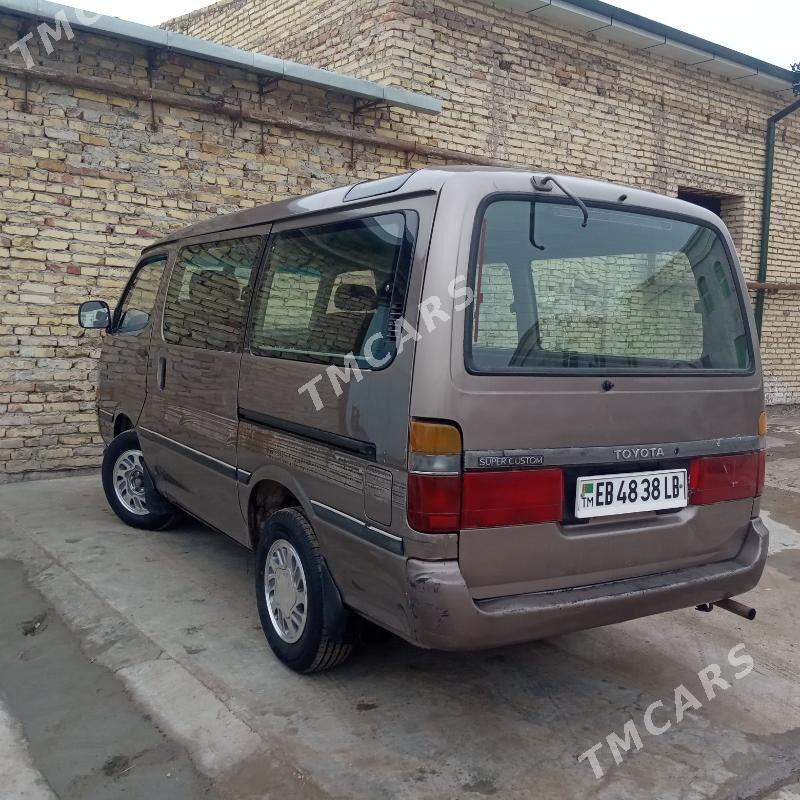 Toyota Hiace 1991 - 50 000 TMT - Türkmenabat - img 3