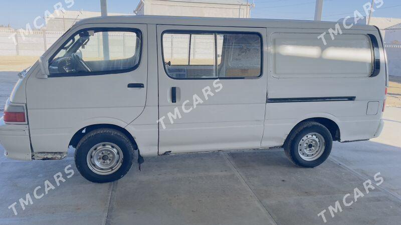 Toyota Hiace 1995 - 75 000 TMT - Мары - img 6