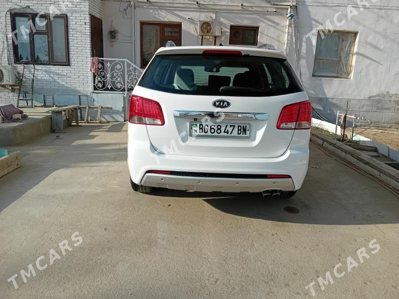 Kia Sorento 2011 - 180 000 TMT - Hazar - img 4