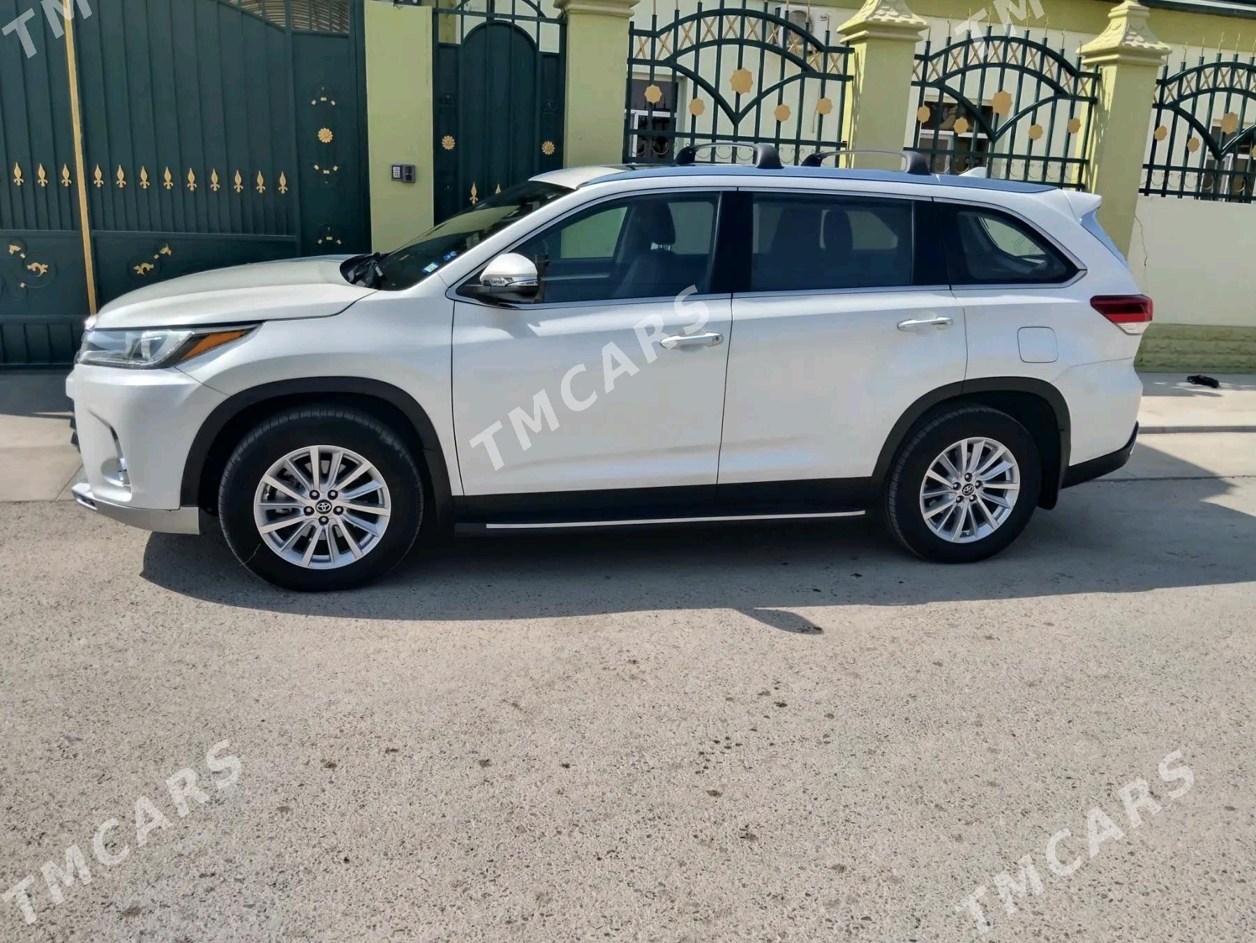 Toyota Highlander 2019 - 500 000 TMT - Balkanabat - img 8