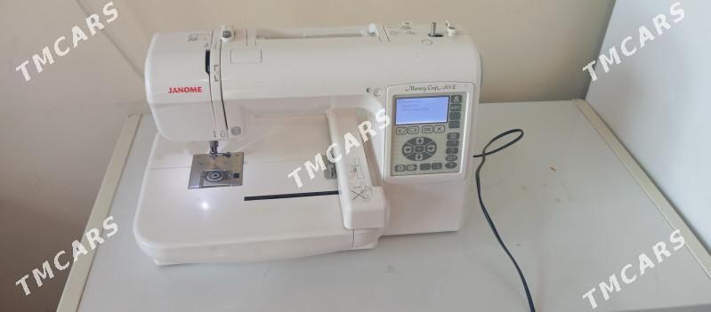 Janome 200e - Mary - img 2