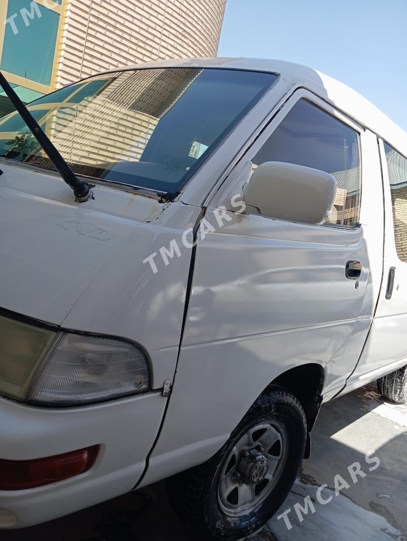 Toyota Town Ace 1994 - 30 000 TMT - Sarahs - img 2