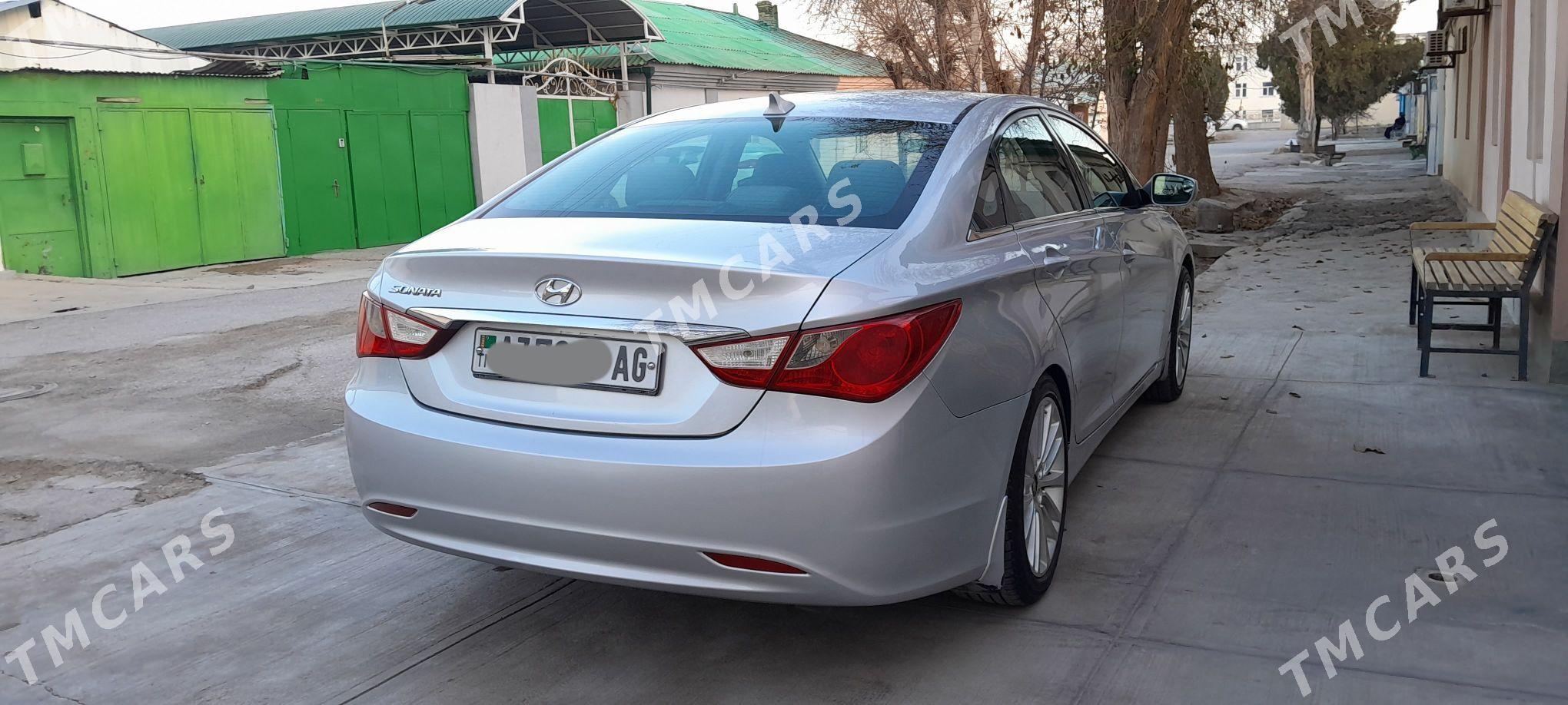 Hyundai Sonata 2010 - 125 000 TMT - Ашхабад - img 7