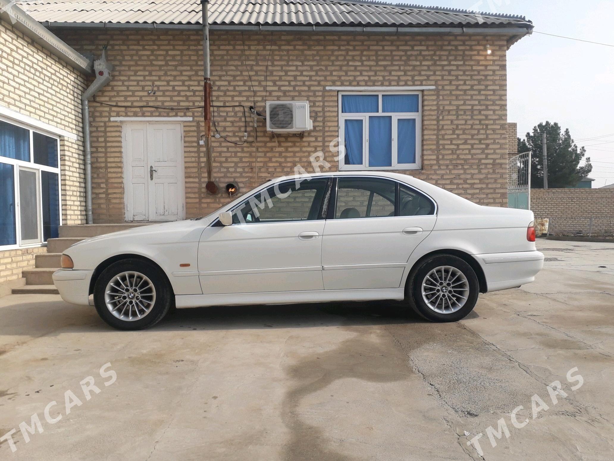 BMW 528 1998 - 77 000 TMT - Aşgabat - img 2