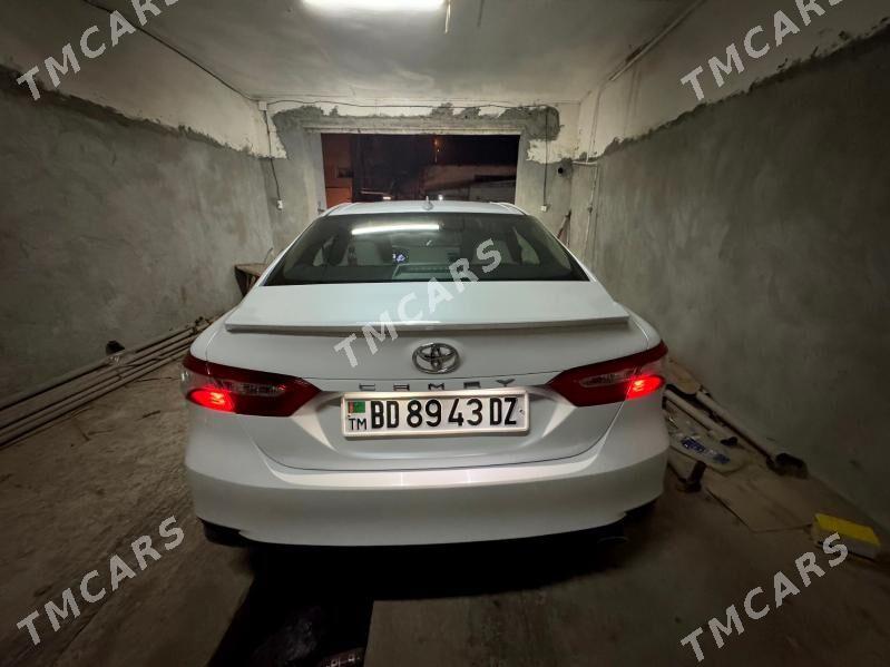 Toyota Camry 2019 - 280 000 TMT - Köneürgenç - img 8