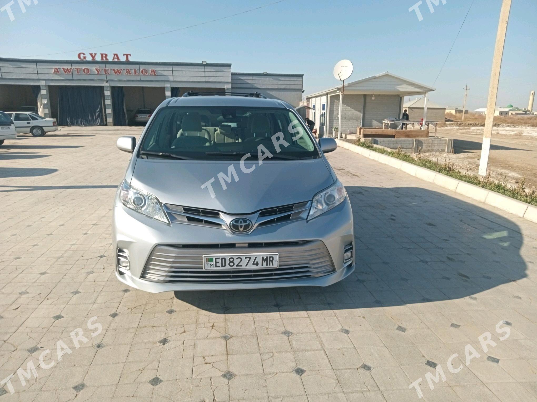 Toyota Sienna 2019 - 400 000 TMT - Murgap - img 4