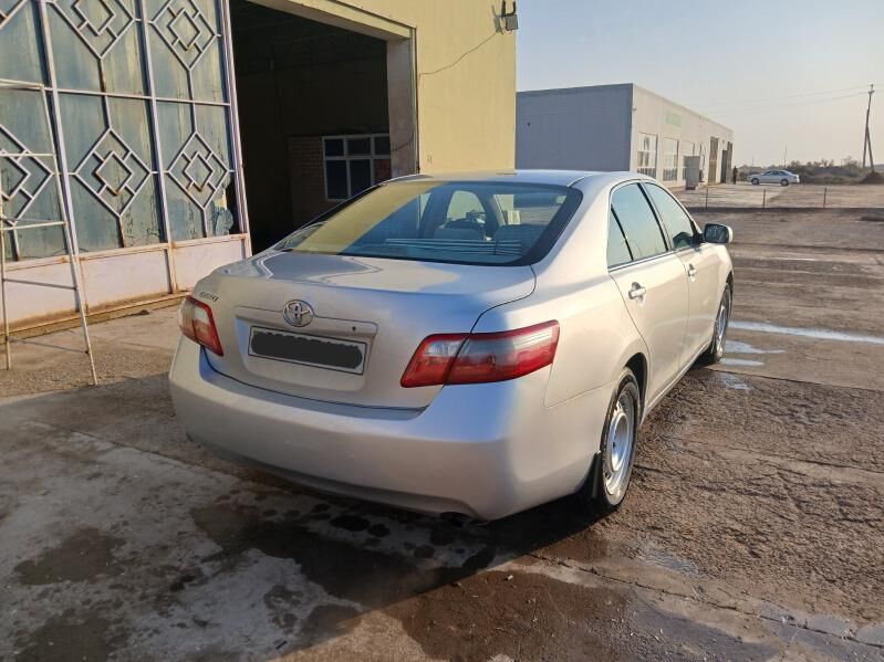 Toyota Camry 2008 - 138 000 TMT - Oguz han - img 2