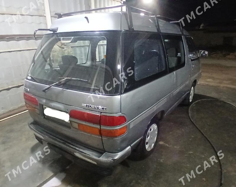 Toyota Town Ace 1994 - 40 000 TMT - Mary - img 2