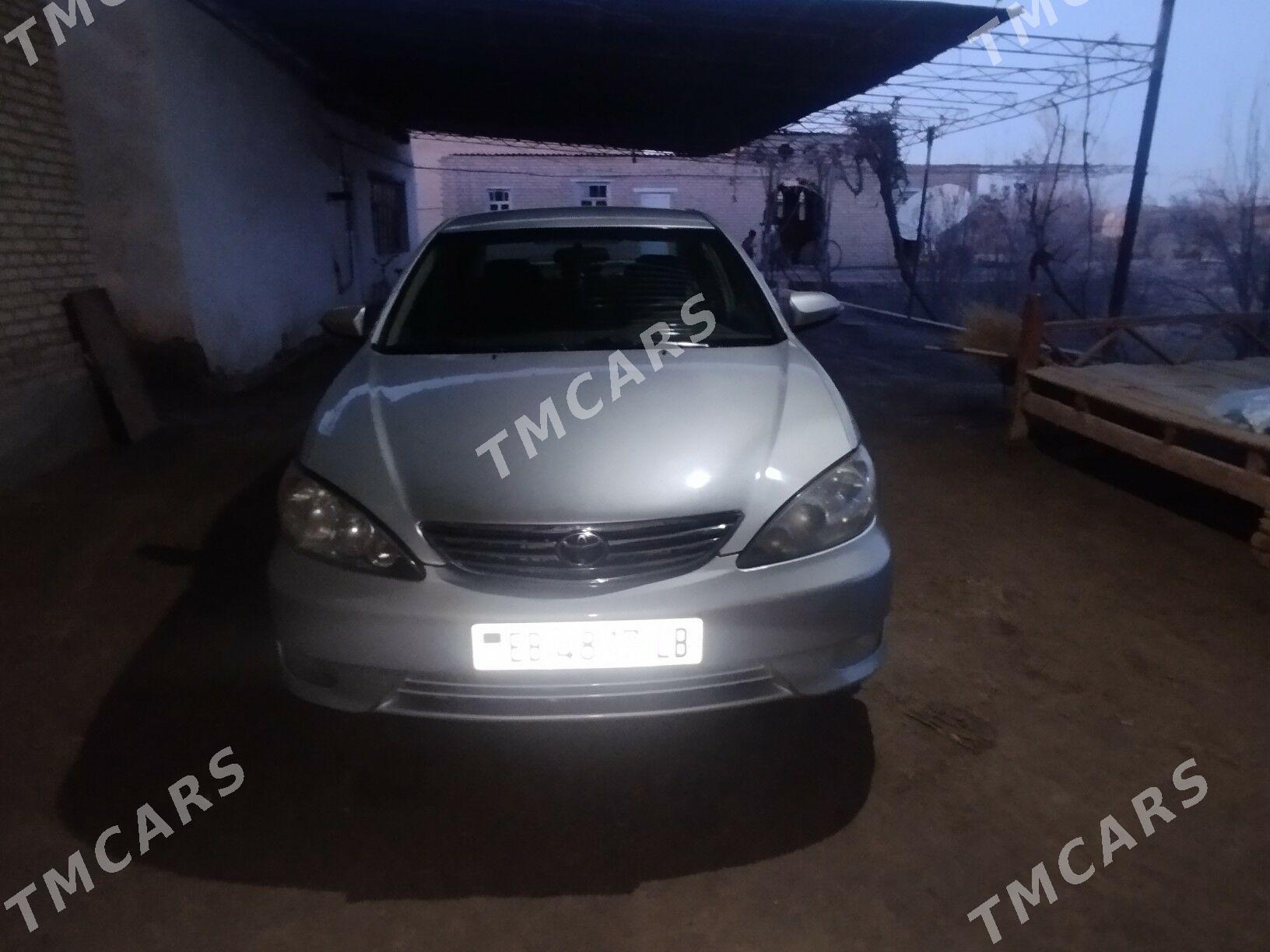 Toyota Camry 2003 - 126 000 TMT - Saýat - img 2