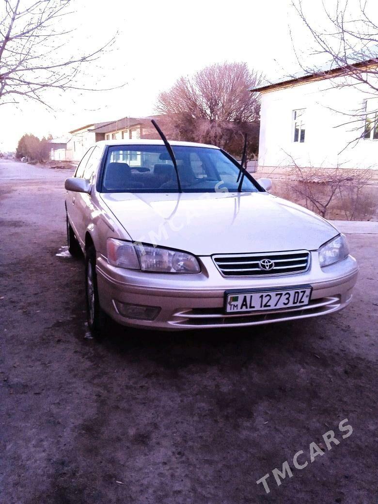 Toyota Camry 2000 - 130 000 TMT - Daşoguz - img 5