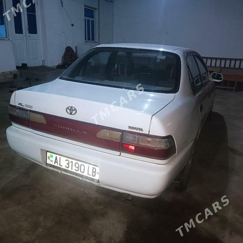 Toyota Corolla 1996 - 45 000 TMT - Сакар - img 3