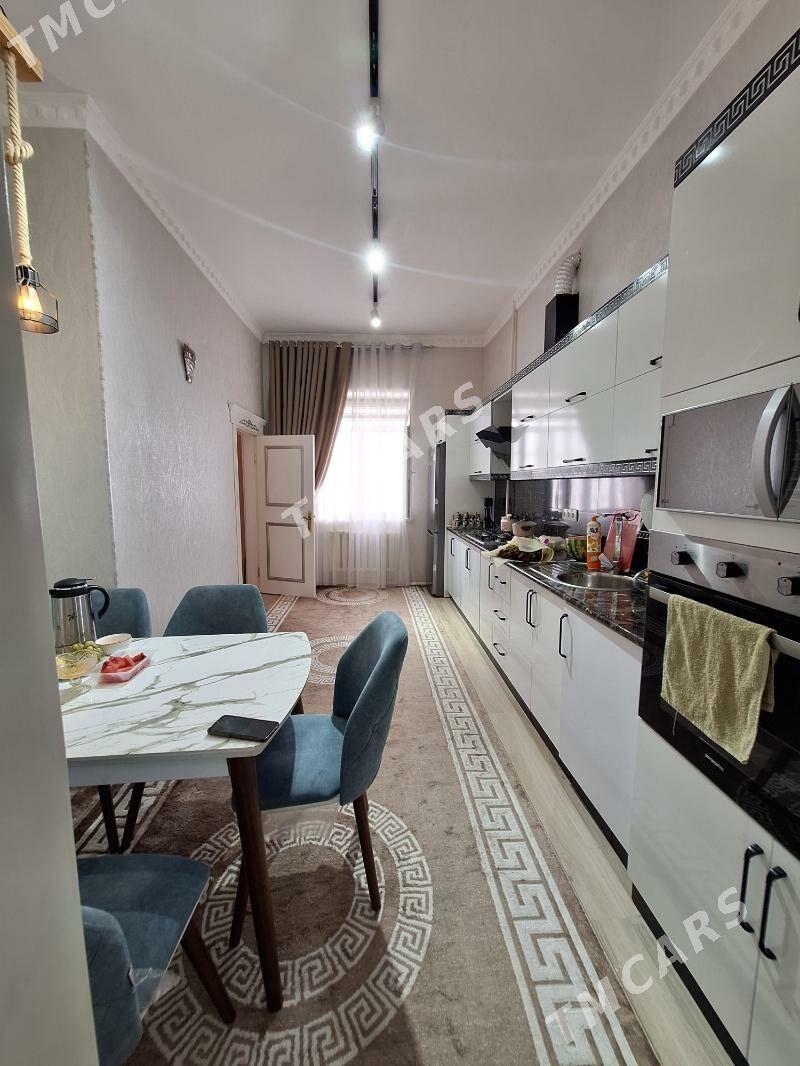 Элитка Тазе Межит 4эт 4к 204м² - Daşoguz - img 10