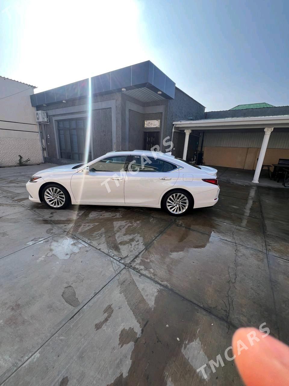 Lexus ES 350 2019 - 519 000 TMT - Aşgabat - img 3