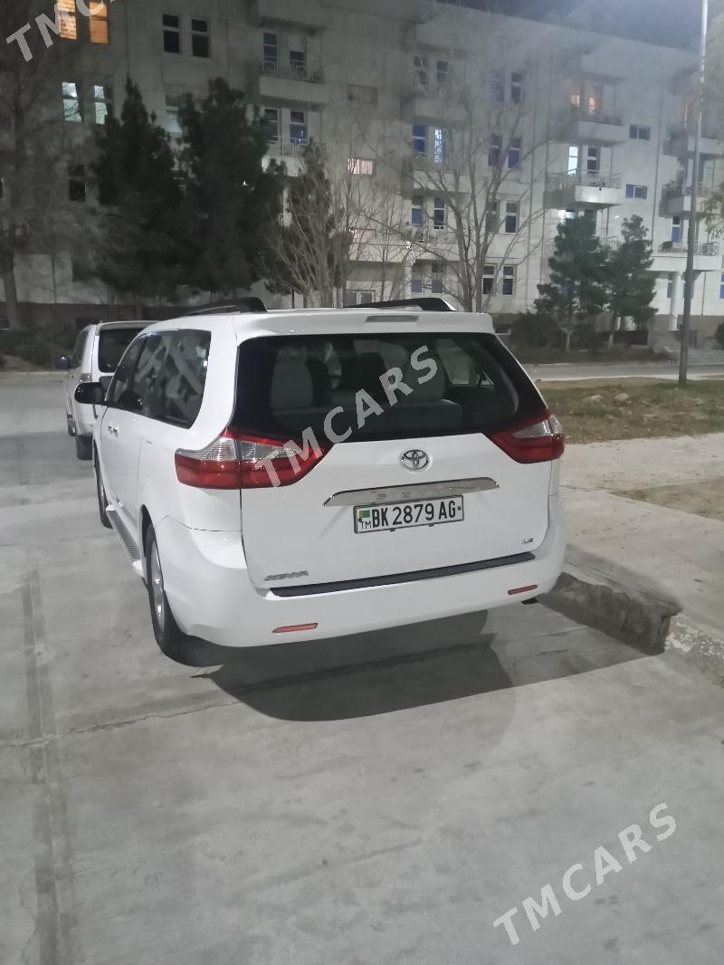 Toyota Sienna 2015 - 300 000 TMT - Köşi - img 4