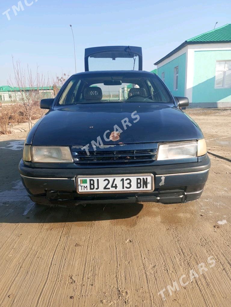 Opel Vectra 1990 - 23 000 TMT - Гызыларбат - img 2