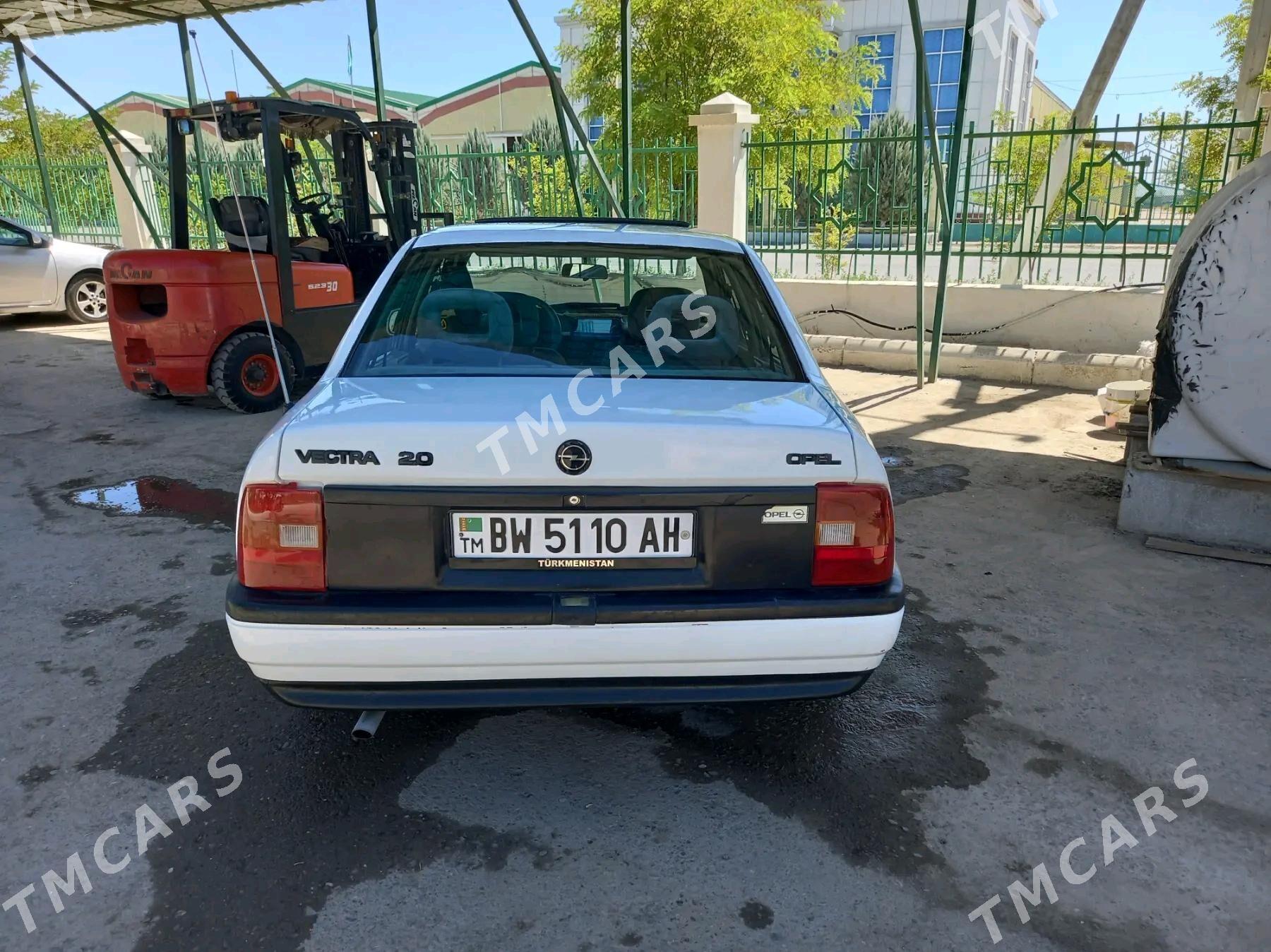 Opel Vectra 1989 - 30 000 TMT - Анев - img 4