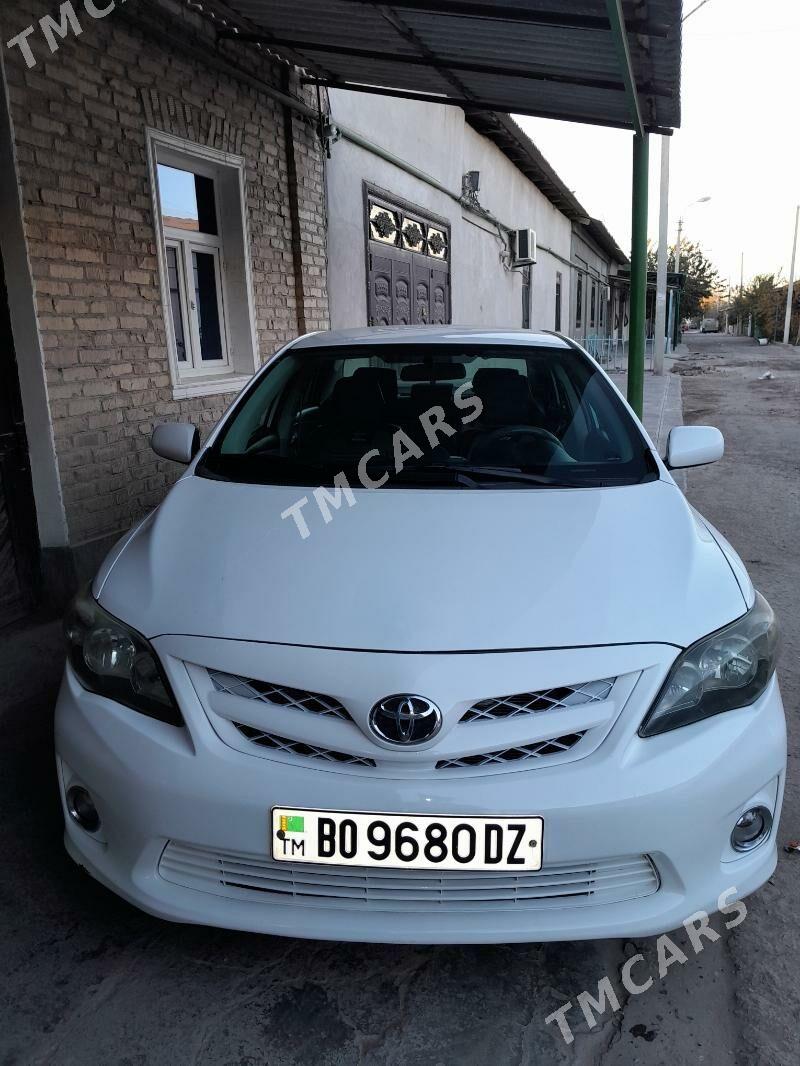 Toyota Corolla 2012 - 145 000 TMT - Дашогуз - img 3