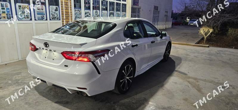 Toyota Camry 2019 - 325 000 TMT - Дашогуз - img 3