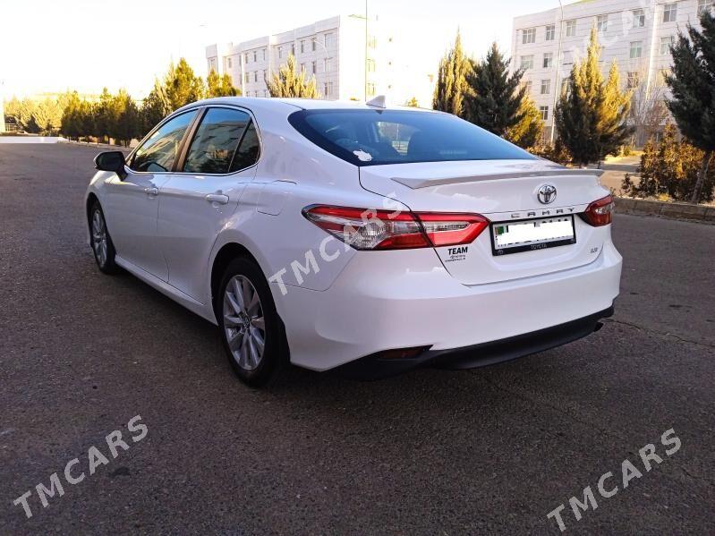 Toyota Camry 2019 - 267 000 TMT - Ашхабад - img 4