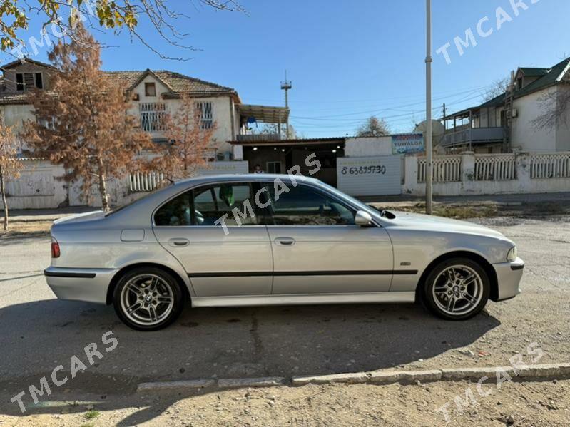 BMW E39 2002 - 150 000 TMT - Балканабат - img 4