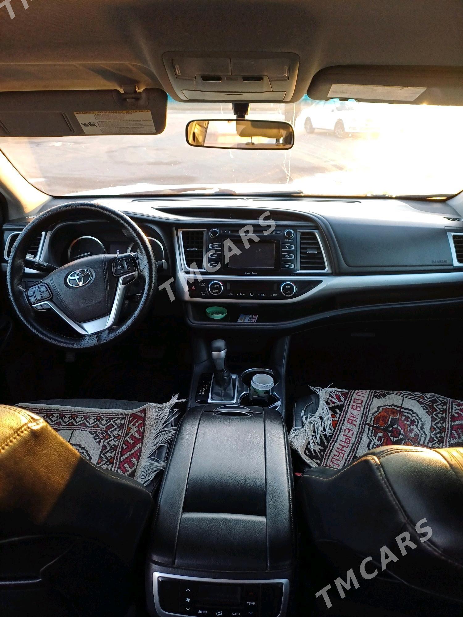 Toyota Highlander 2016 - 340 000 TMT - Дашогуз - img 3