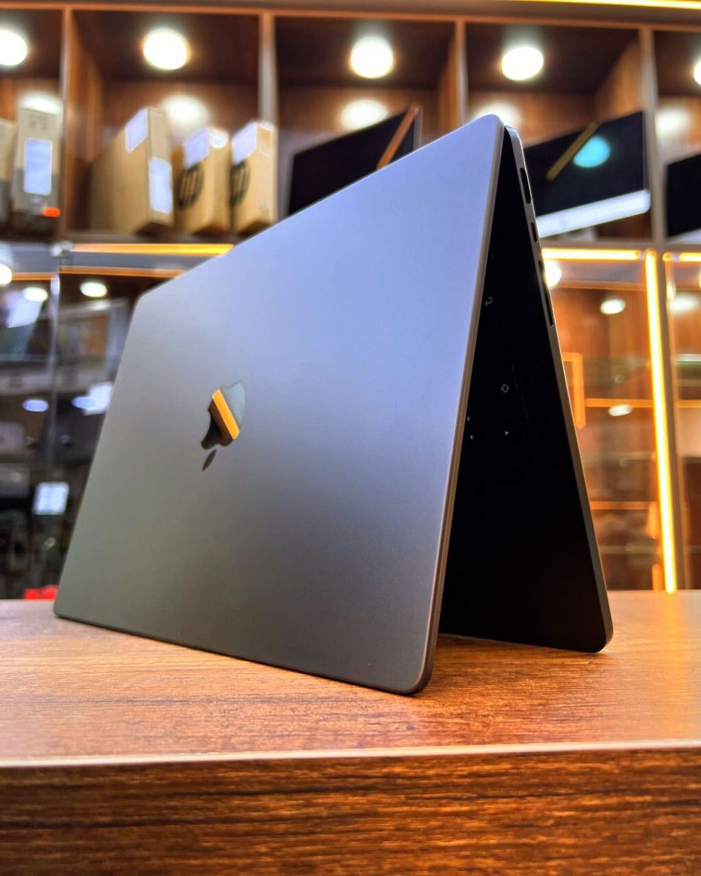 Apple MacBook Pro/M3/RAM 18GB - Aşgabat - img 8