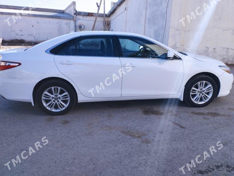 Toyota Camry 2017 - 265 000 TMT - Baýramaly - img 8