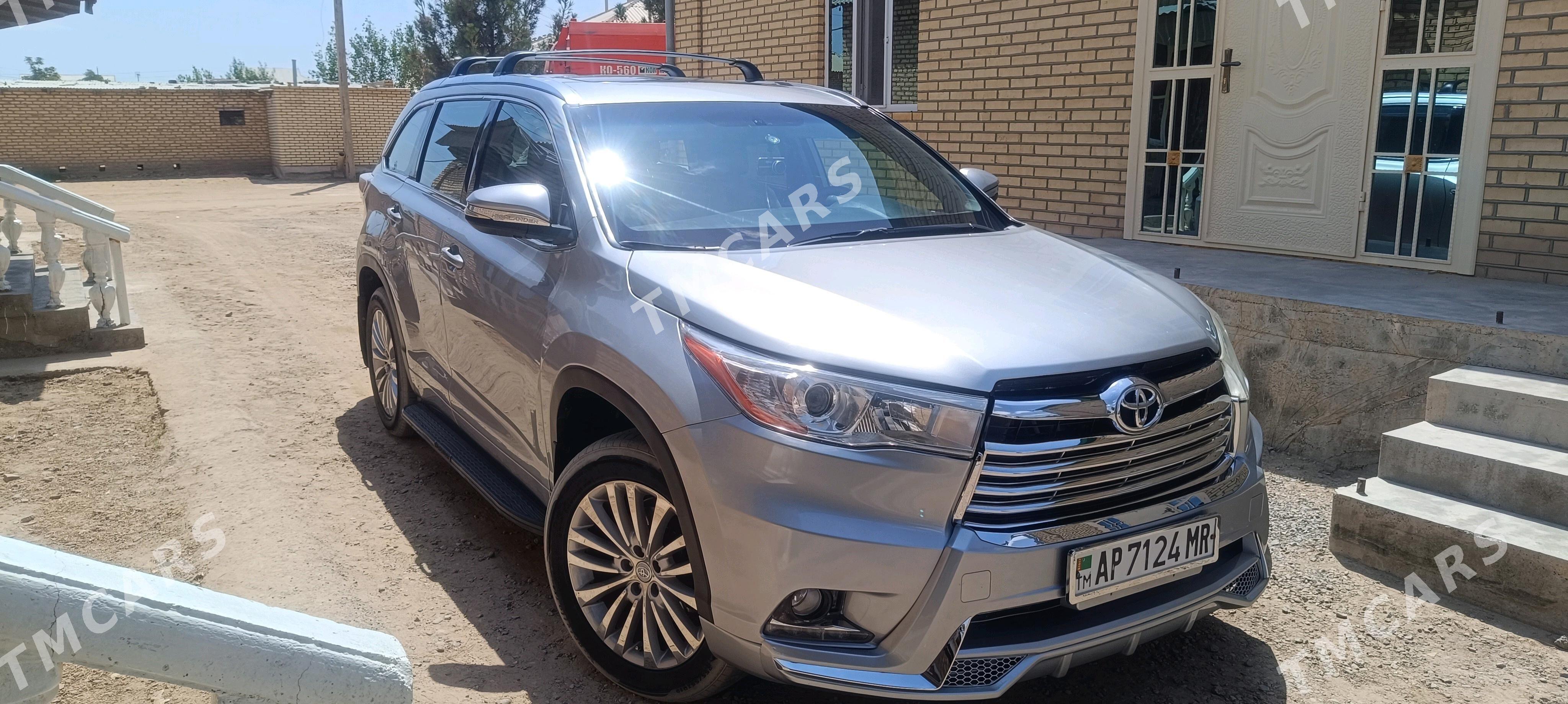 Toyota Highlander 2016 - 360 000 TMT - Мары - img 3