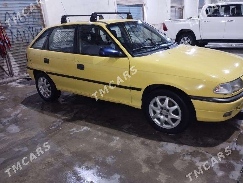 Opel Astra 1994 - 45 000 TMT - Daşoguz - img 3