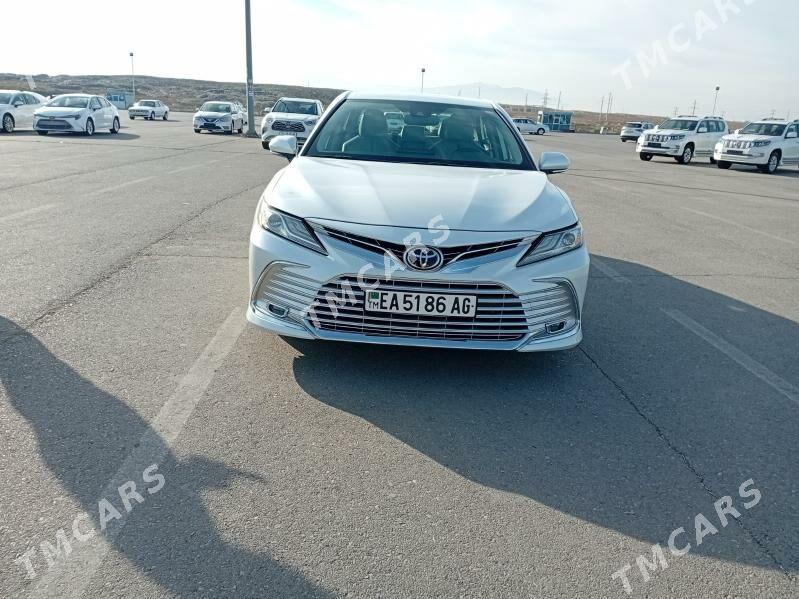 Toyota Camry 2020 - 375 000 TMT - Büzmeýin - img 2