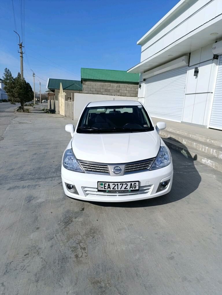 Nissan Versa 2010 - 115 000 TMT - Büzmeýin GRES - img 8