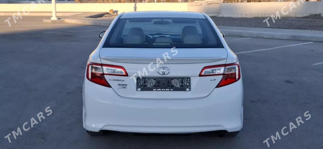 Toyota Camry 2012 - 180 000 TMT - Дашогуз - img 6