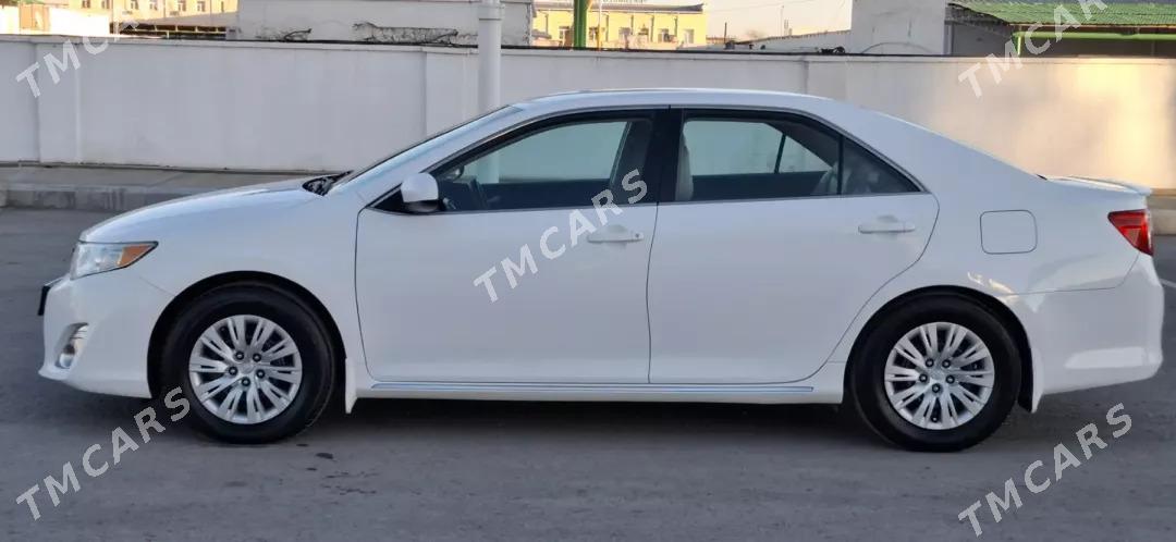 Toyota Camry 2012 - 180 000 TMT - Дашогуз - img 10