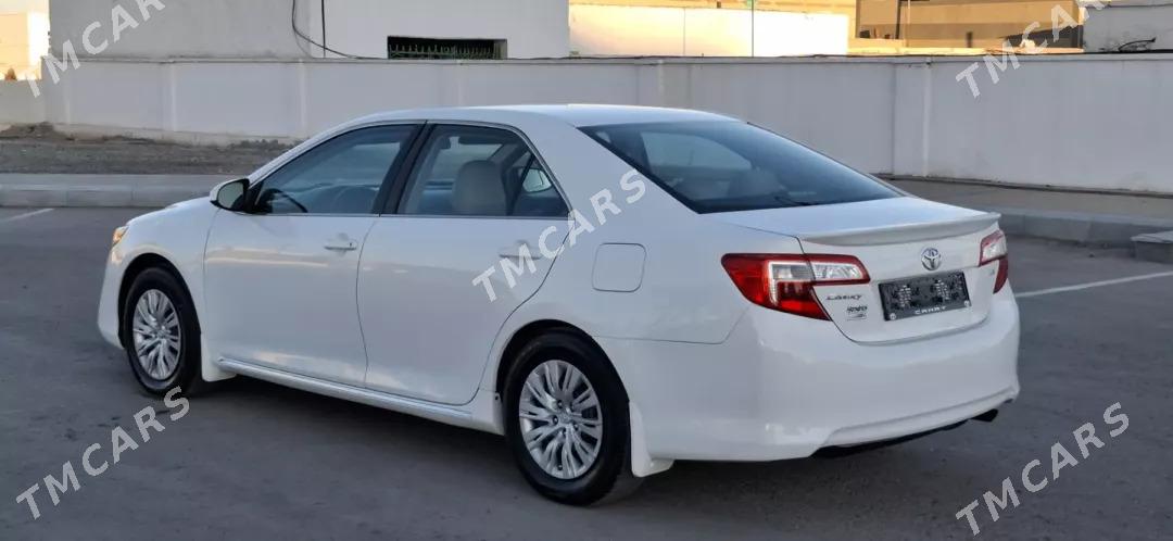 Toyota Camry 2012 - 180 000 TMT - Дашогуз - img 4