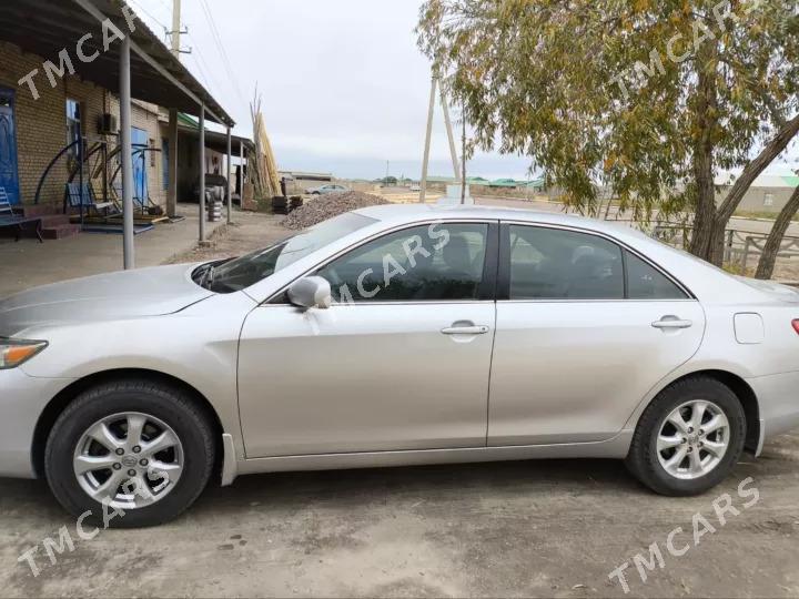 Toyota Camry 2009 - 185 000 TMT - Кёнеургенч - img 2