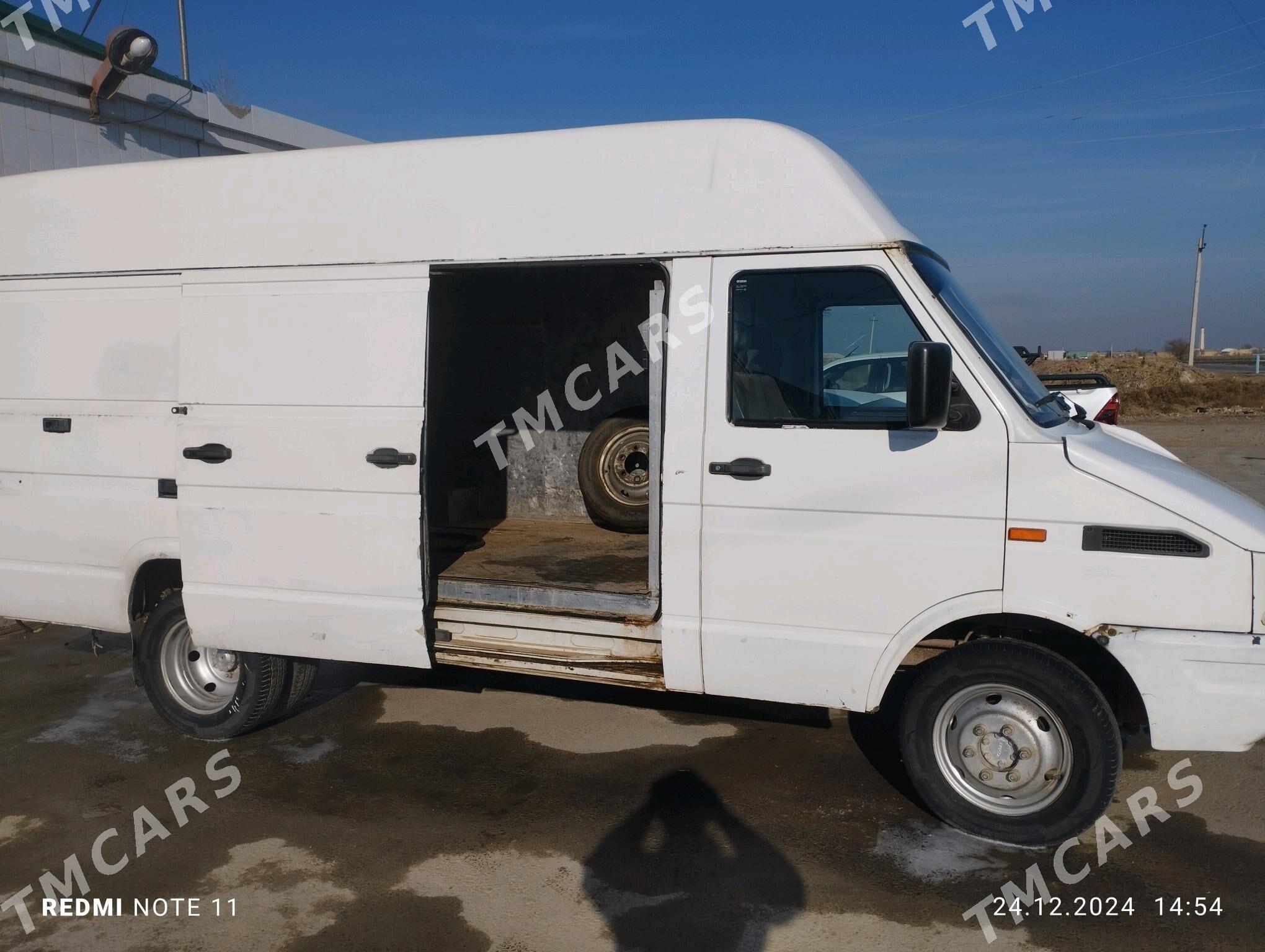 Iveco Daily 1998 - 70 000 TMT - Мары - img 4