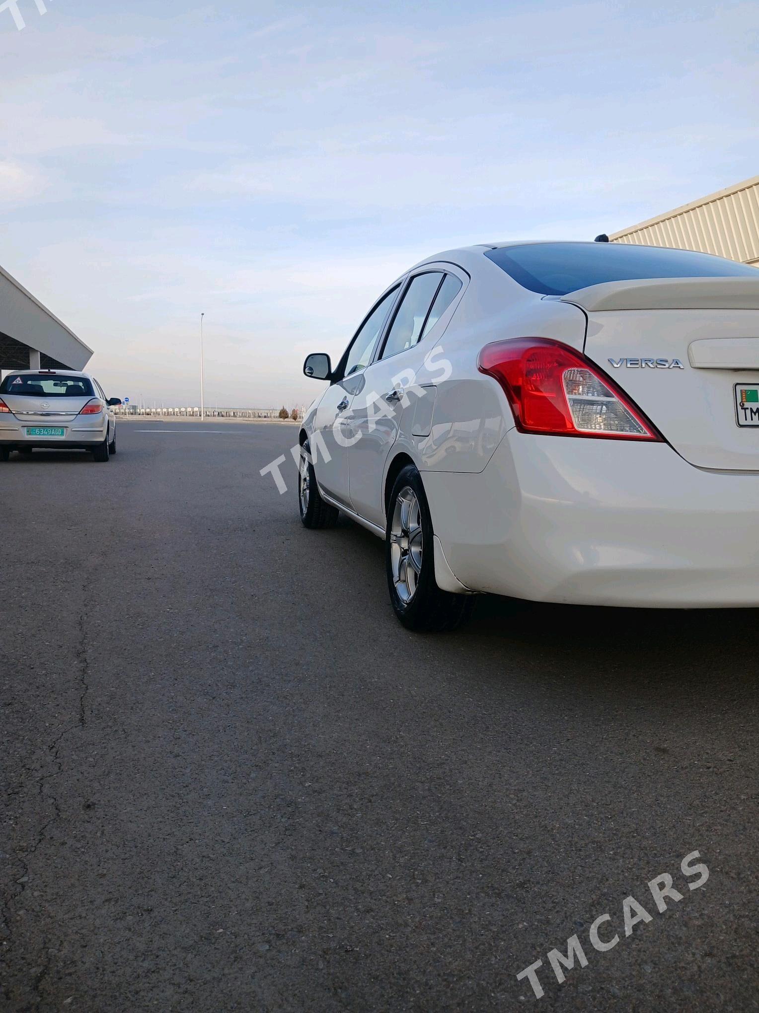 Nissan Versa 2012 - 95 000 TMT - Ашхабад - img 2