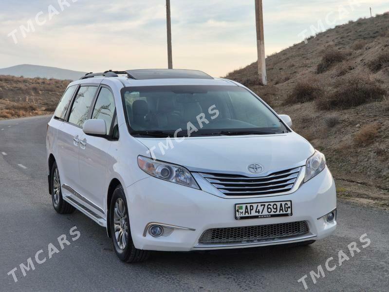 Toyota Sienna 2010 - 285 000 TMT - Гызыларбат - img 2