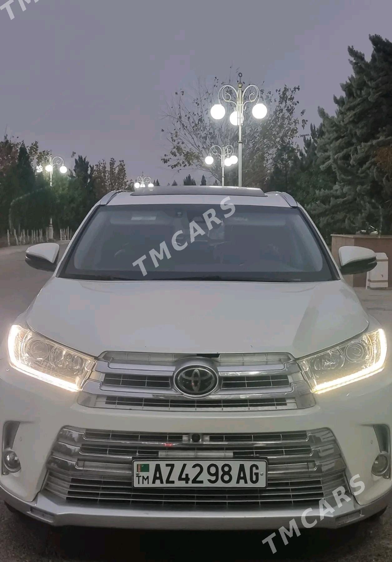 Toyota Highlander 2017 - 490 000 TMT - Ашхабад - img 7