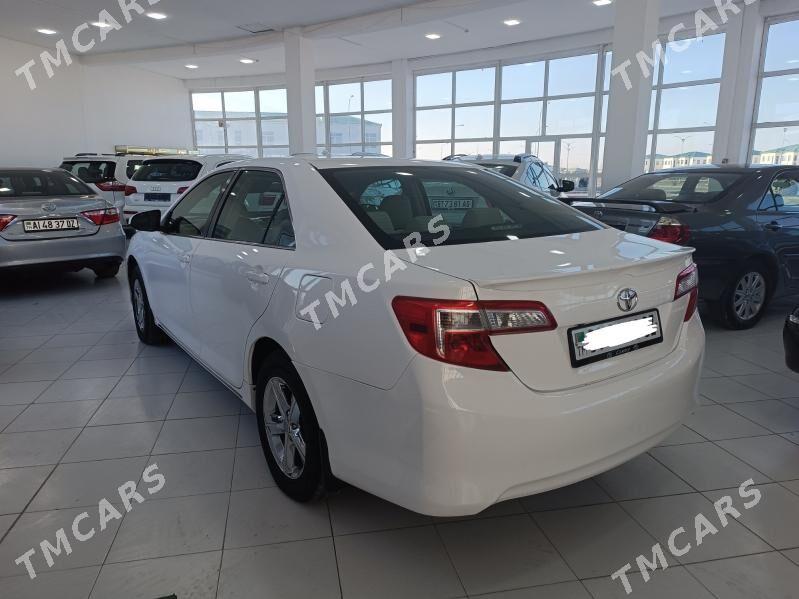 Toyota Camry 2014 - 250 000 TMT - Дашогуз - img 4