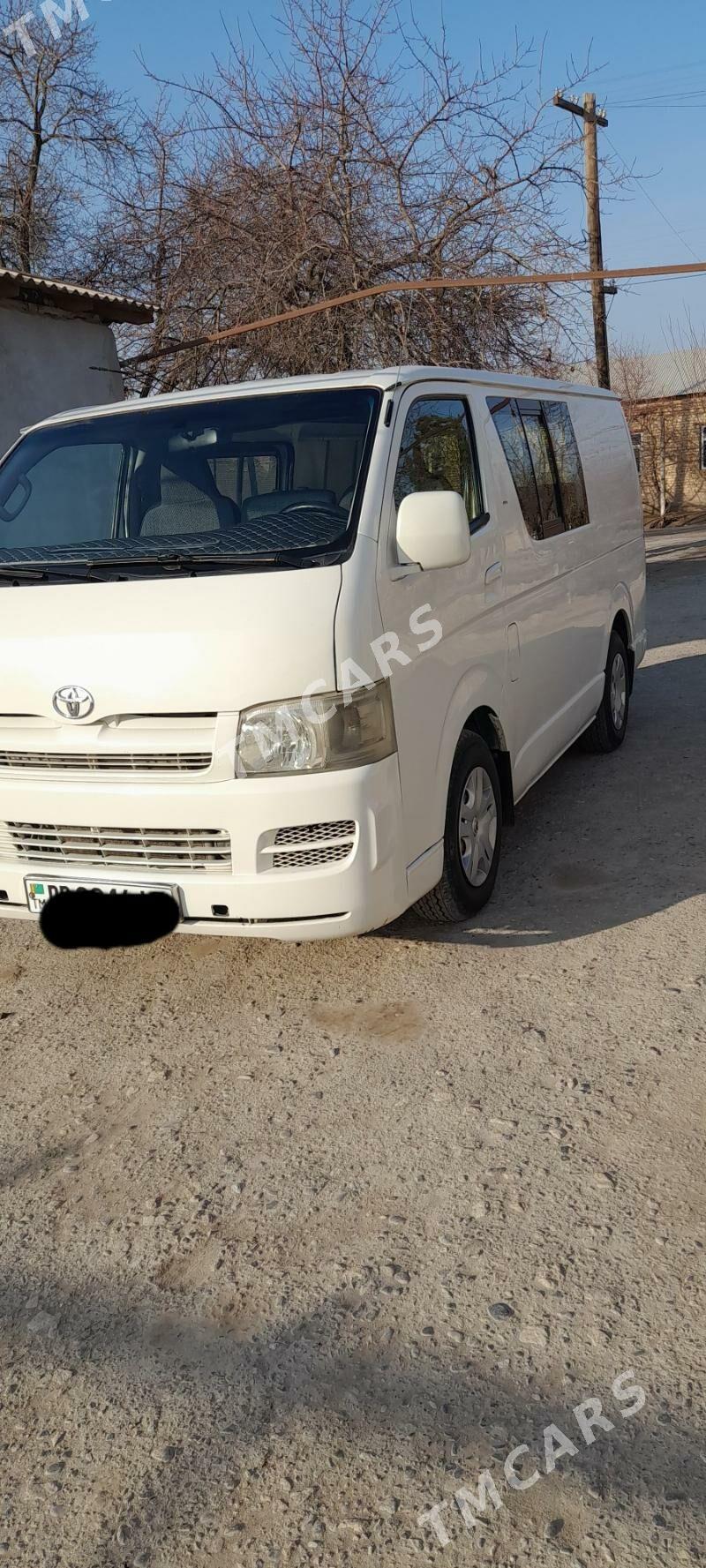 Toyota Hiace 2006 - 270 000 TMT - Туркменабат - img 3