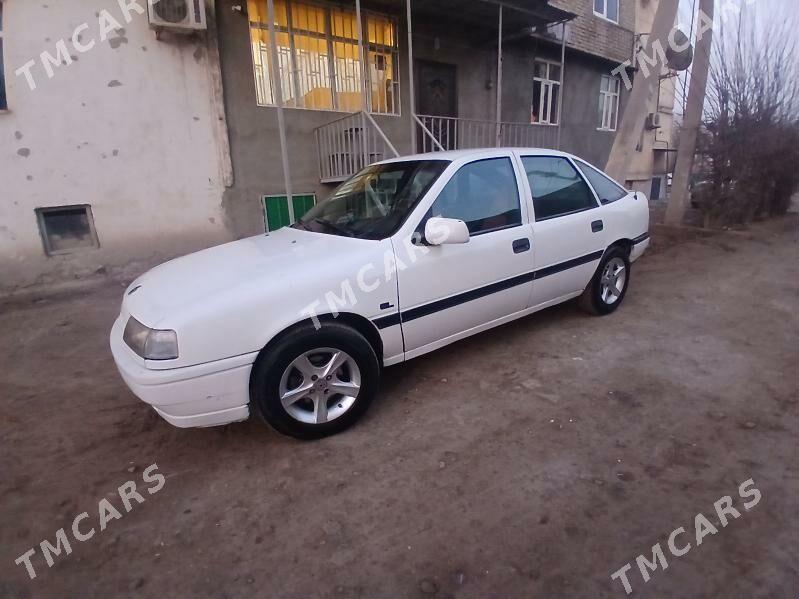 Opel Vectra 1990 - 38 000 TMT - Дашогуз - img 2