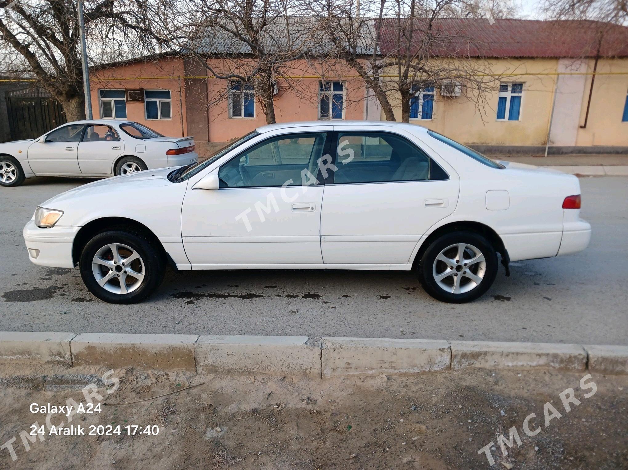 Toyota Camry 2000 - 95 000 TMT - Берекет - img 6